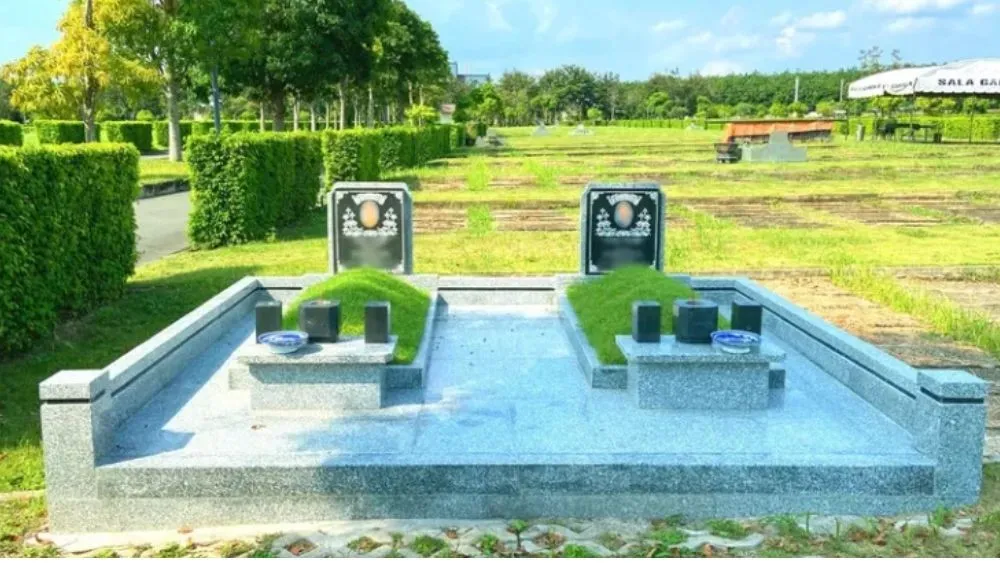 mo-song-than-salagardens.com