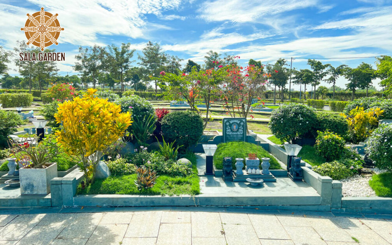 Hoa viên nghĩa trang là gì và có nên chọn mua phần mộ tại đây?